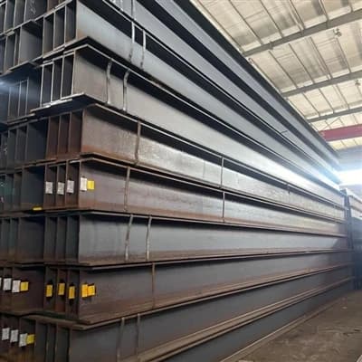 70-TON-AUSTRALISCHE-STANDAARD-H-BALKEN,-KANAALPROFIELEN-EN-RONDE-BUIZEN-VERZONDEN-NAAR-AUSTRALIË